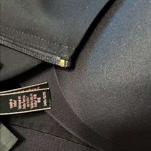 Victoria's Secret Sleek Black Zip Up/ Clasp Bra